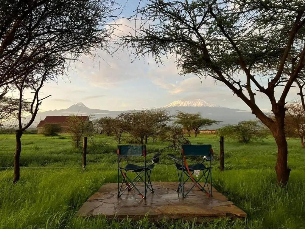 Amboseli Cultural Camping Eksteriør bilde