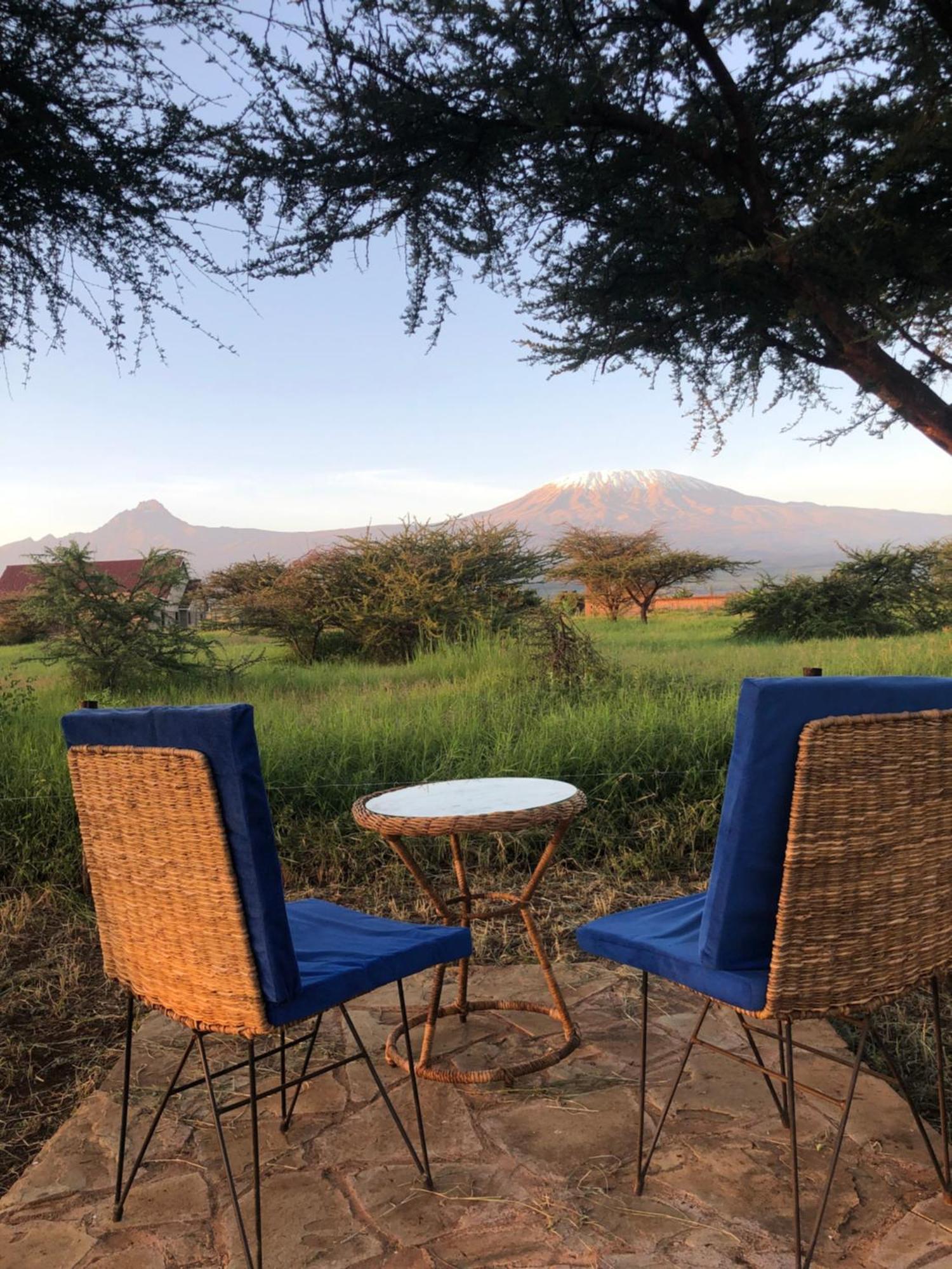 Amboseli Cultural Camping Eksteriør bilde